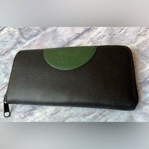 PERRY ELLIS AMERICA Womens Black Wallet Bag Authenti Leather Zipper Accessories